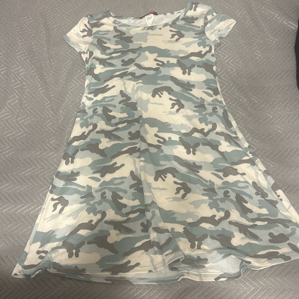 Girls 10/12 camo swing dress